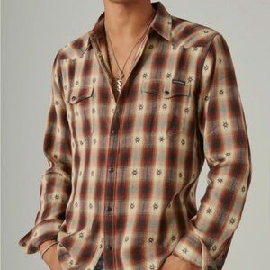 Lucky Brand men’s Plaid Dobby Western Long Sleeve Shirt, brown tan size medium M